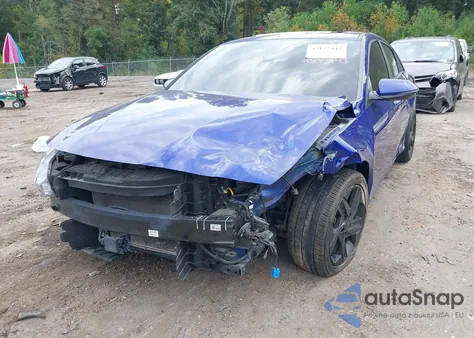 2022 Hyundai Elantra Sel z USA, uszkodzony, nr VIN KMHLN4AG5NU330410